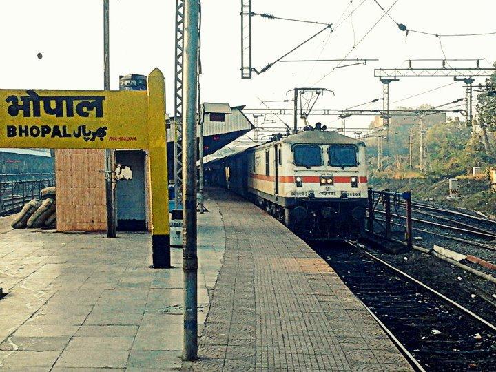 भोपाल में डॉक्टर और पत्रकारों ने कायम की इंसानियत की मिसाल | New India Times