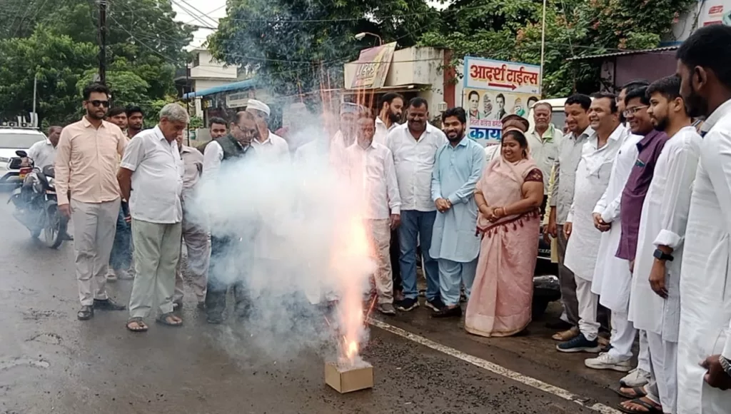 राहुल गांधी की सज़ा पर रोक से कांग्रेसियों में जश्न माहौल, सत्य परेशान हो सकता है पराजित नहीं: रिंकु टांक | New India Times