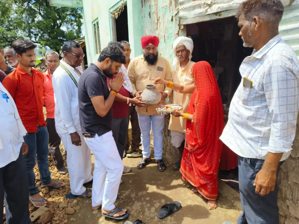 स्वतंत्रता सेनानियों व शहीदों को याद करने की एक नई दृष्टि दी: मनोज लधवे | New India Times