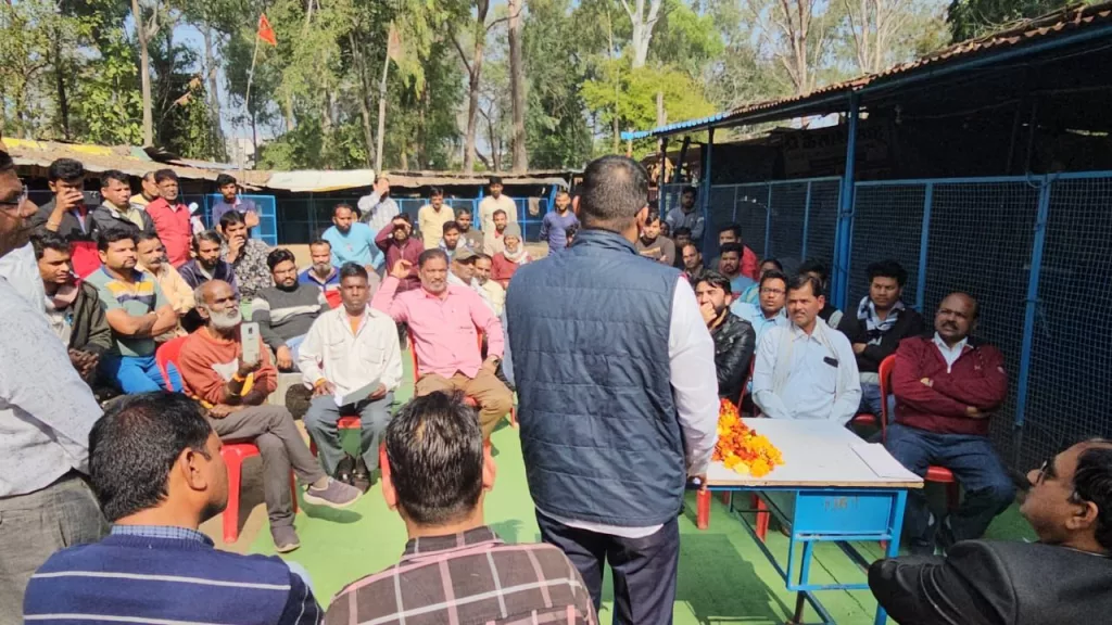 विधायक ने कहा मिलजुलकर करेंगे मंडी का व्यवस्थापन, मेरा पूरा सहयोग मिलेगा, व्यवस्थित सब्जी मंडी की मांग | New India Times