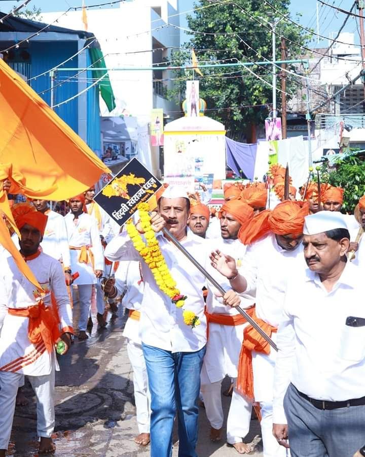 गिरीश महाजन को निर्वाचन क्षेत्र में मत रोको उनको महाराष्ट्र में घूमने दो: उदयन भोसले | New India Times